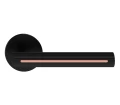 metal-bud-klamka-eleganza-czarny-wstawka-miedz-cieple-podlogi-2.jpg