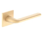 Kľučka s kvadratickým štítkom Metal-Bud Bella Q Slim brúsená mosadz